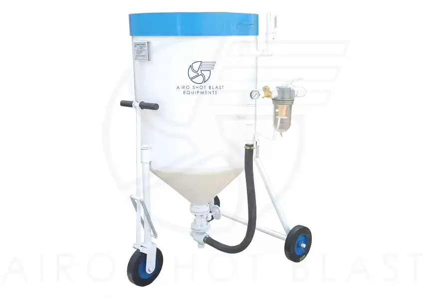 AIRO P7 1000 - Portable Sand Blasting Hopper view 2